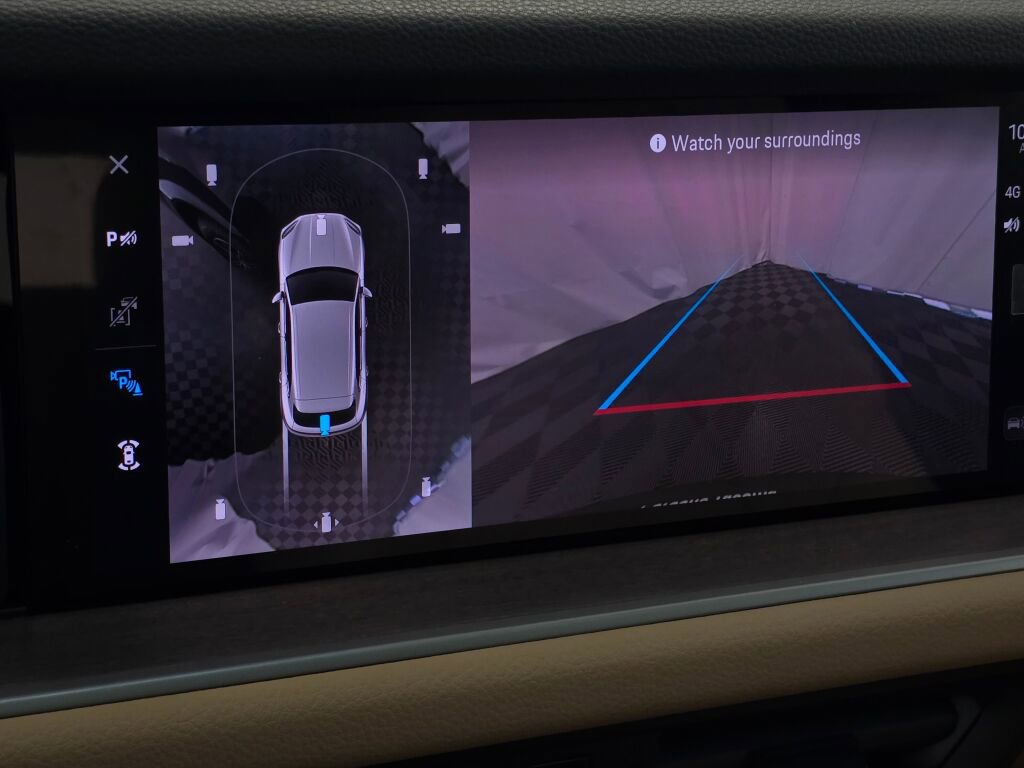 New 2025 Porsche Cayenne image 29