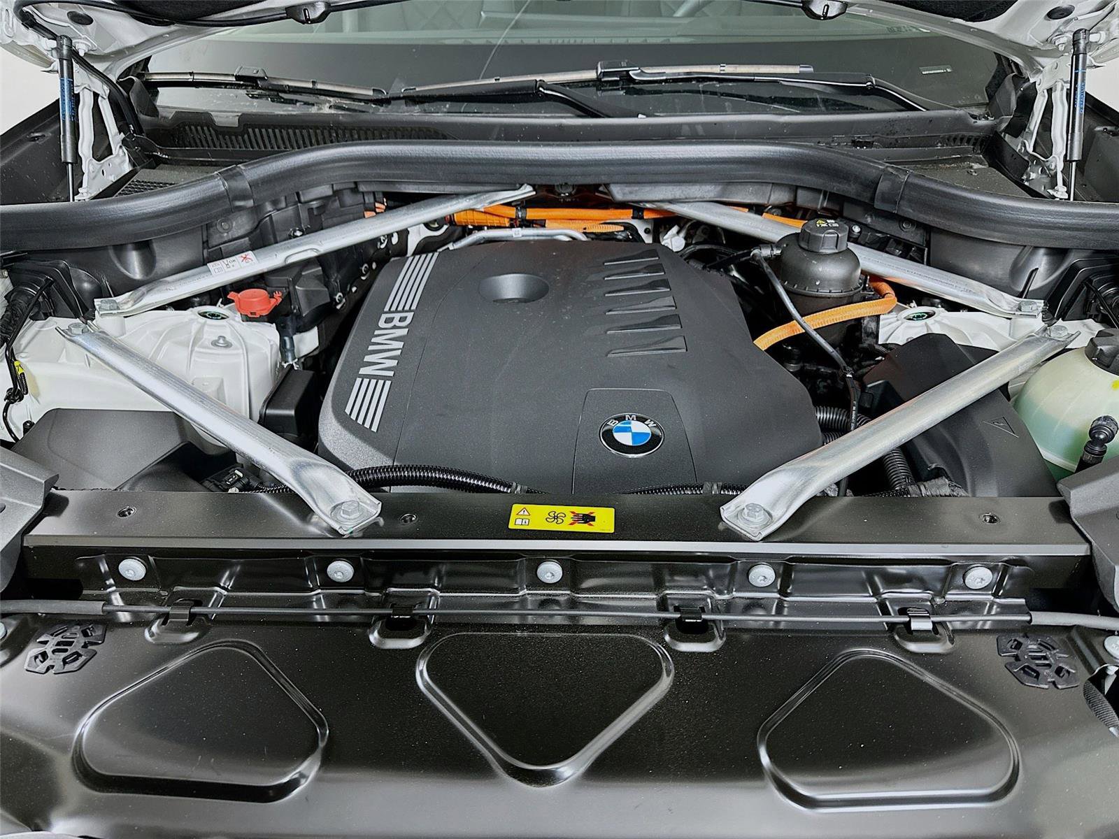 New 2026 BMW X5 xDrive50e w/ Executive Package image 32