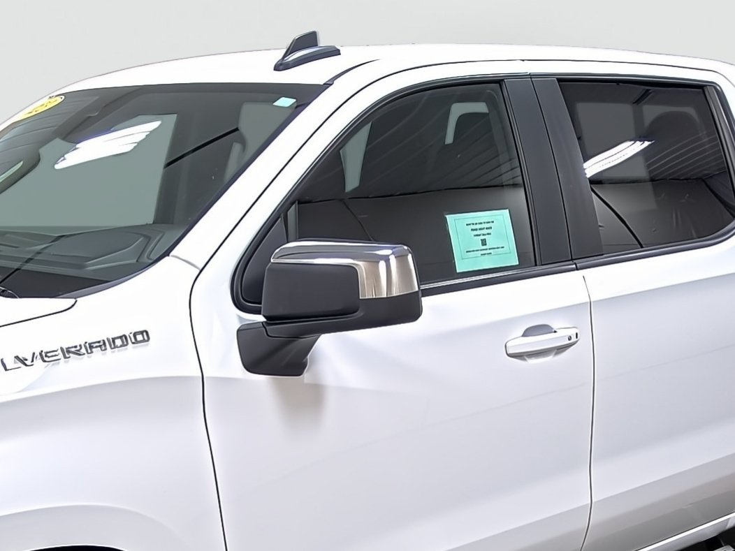 Used 2023 Chevrolet Silverado 1500 LT AWD/4WD image 8