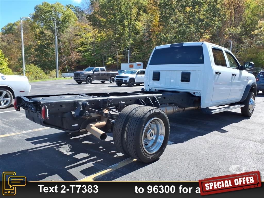 Used 2022 RAM 4500 Tradesman w/ Chrome Appearance Group AWD/4WD image 4
