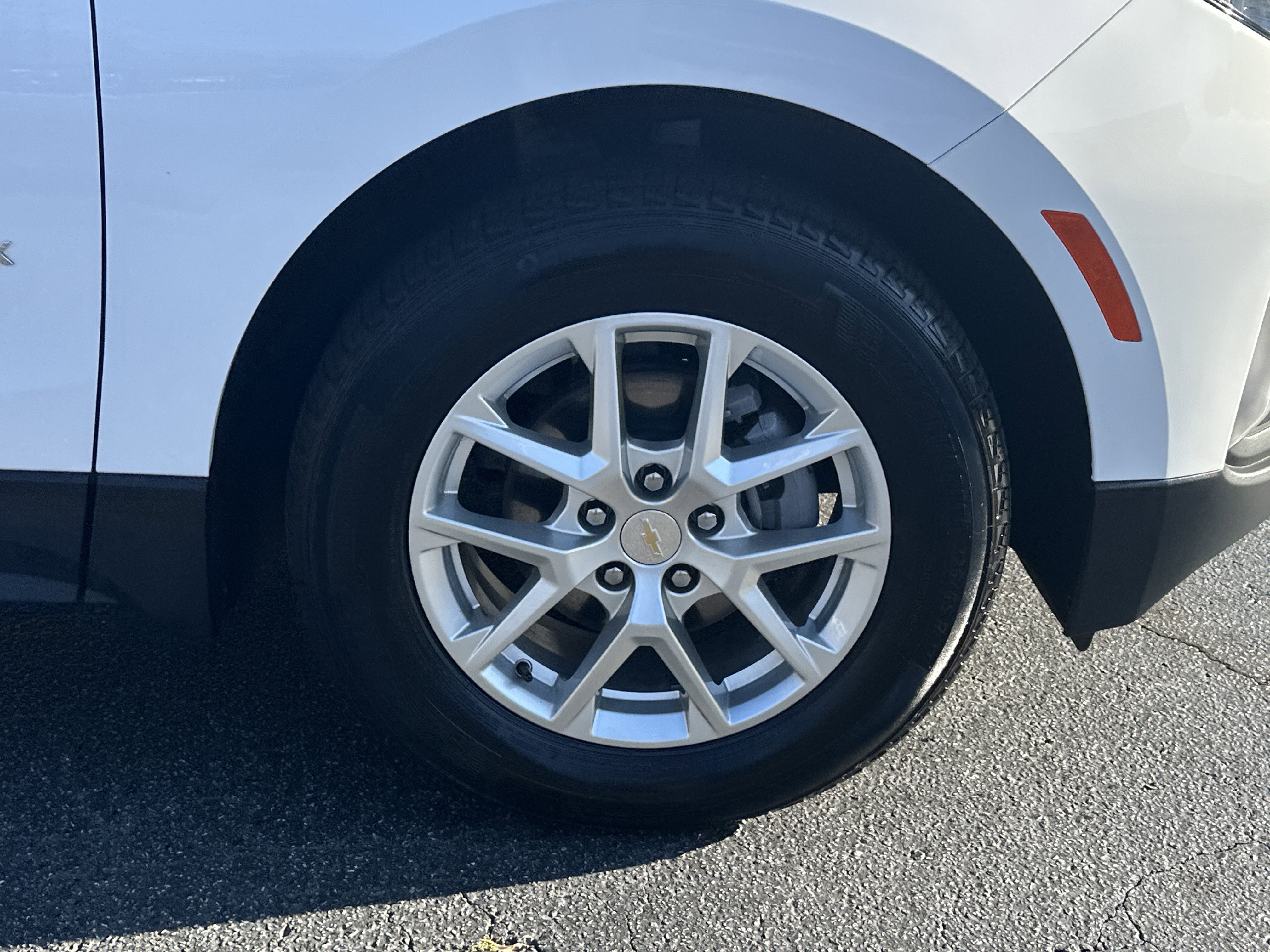Certified 2023 Chevrolet Equinox LT image 14