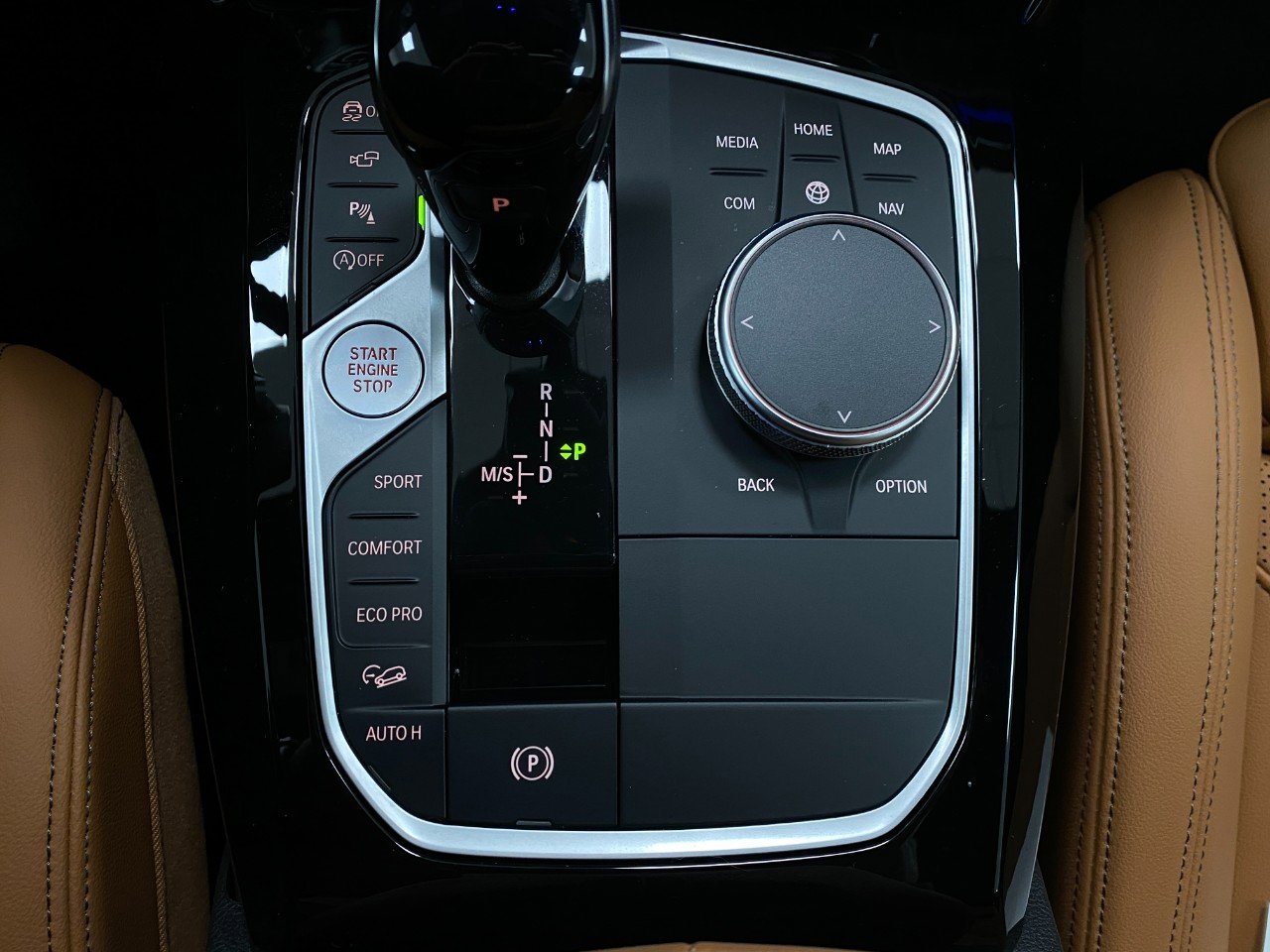 Certified 2024 BMW X3 xDrive30i w/ Premium Package image 27