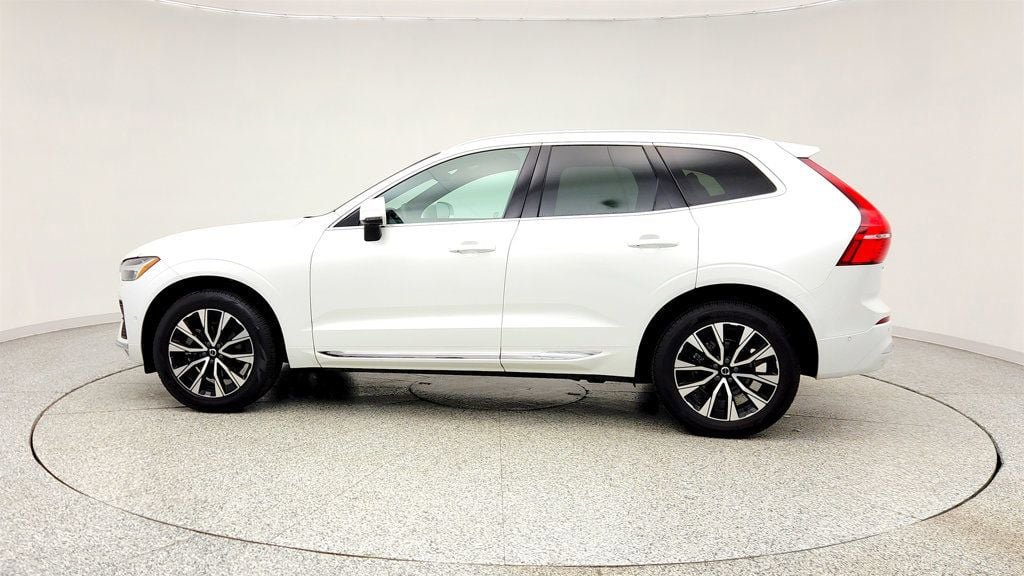 Used 2023 Volvo XC60 B5 Plus w/ Climate Package AWD/4WD image 8