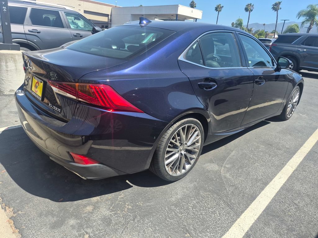Used 2017 Lexus IS 200t RWD image 5