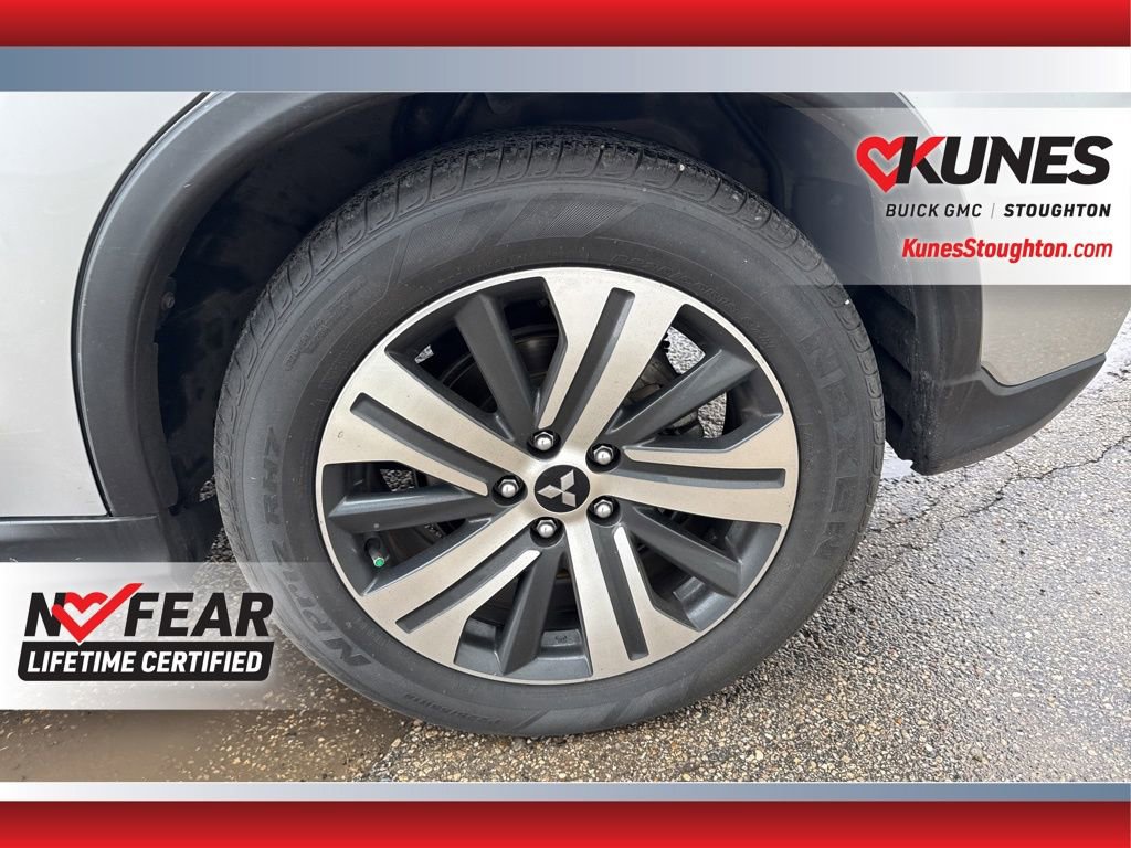 Used 2022 Mitsubishi Outlander Sport SE image 18