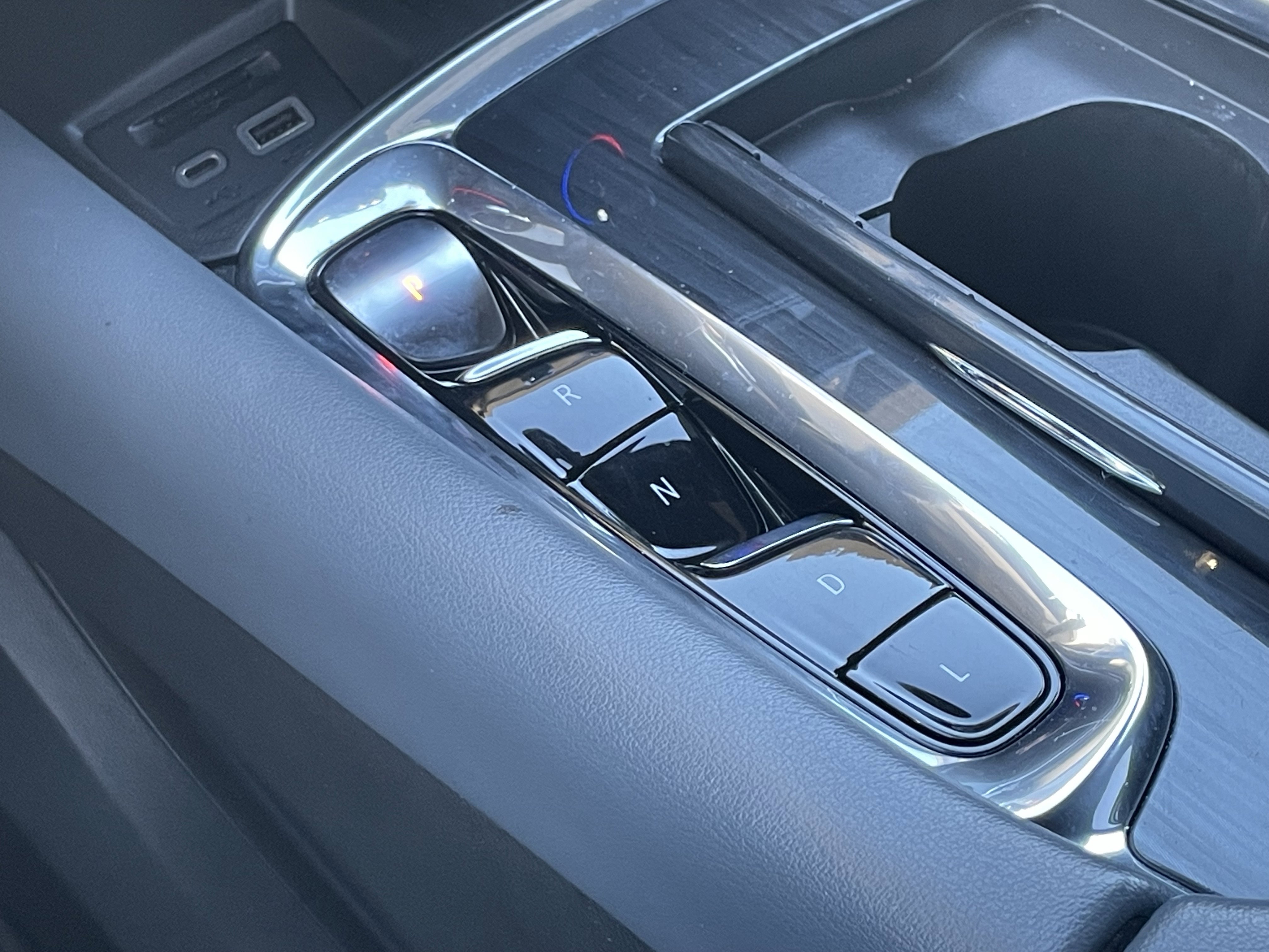 Used 2023 Buick Enclave Premium w/ LPO, Touring Package image 24