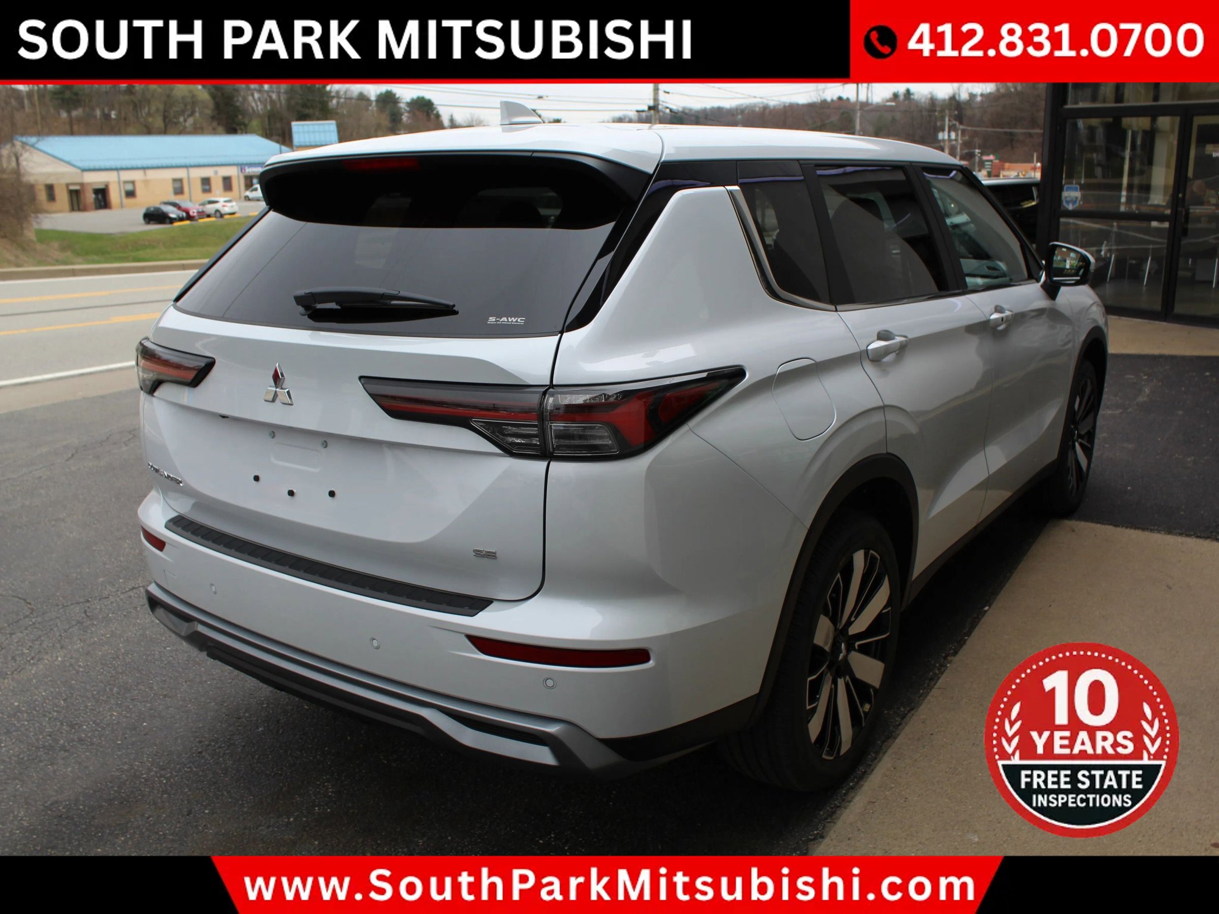 New 2026 Mitsubishi Outlander SE image 9