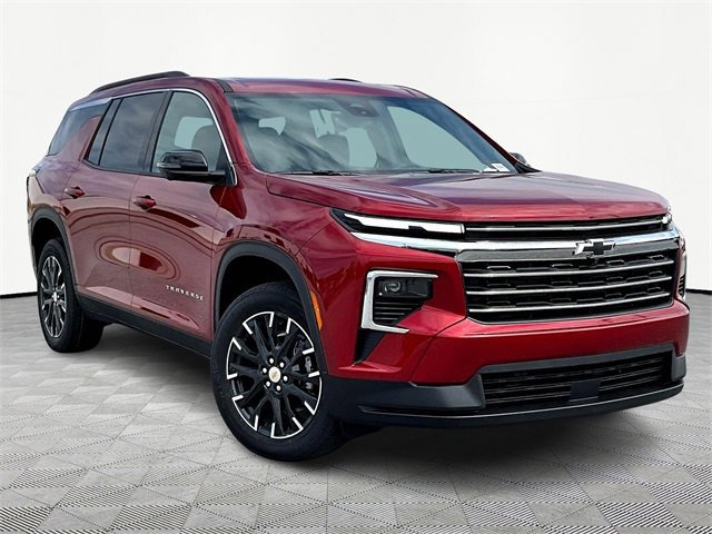 New 2026 Chevrolet Traverse LT w/ Sun and Wheel Package