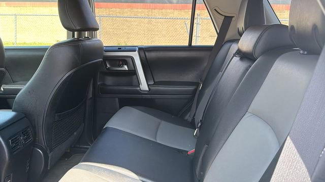 Used 2015 Toyota 4Runner SR5 Premium AWD/4WD image 25