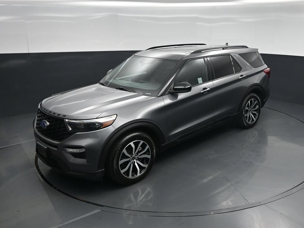 Certified 2023 Ford Explorer ST-Line w/ Class IV Trailer Tow Package RWD image 35