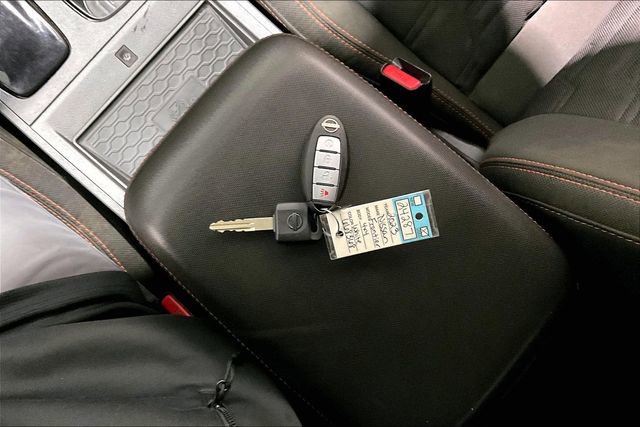 Used 2023 Nissan Frontier PRO-4X image 36