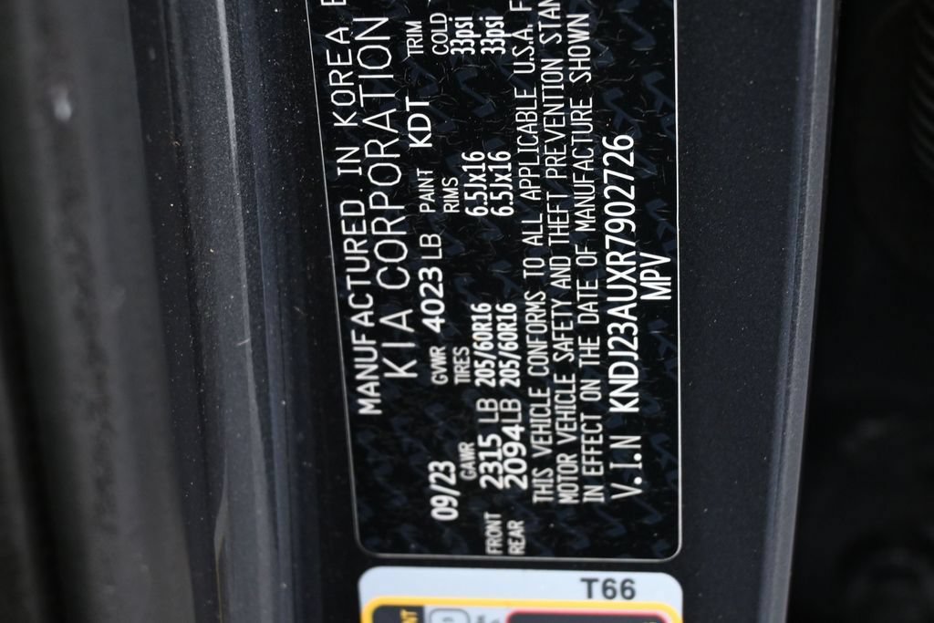 Used 2024 Kia Soul S FWD image 17
