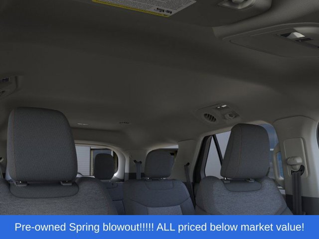 Used 2026 Ford Explorer Active AWD/4WD image 22