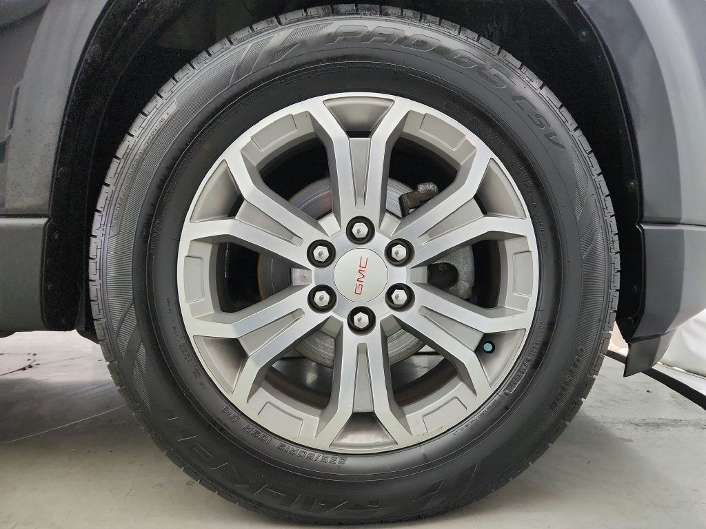 Used 2015 GMC Acadia SLT AWD/4WD image 36