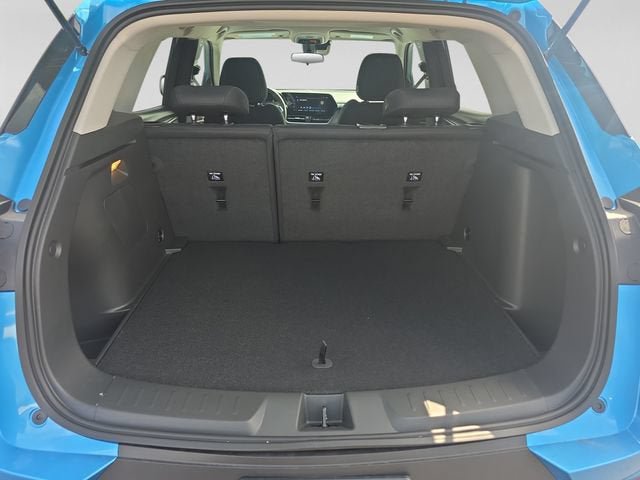 New 2026 Chevrolet TrailBlazer LT w/ LT Cold Weather Package AWD/4WD image 9