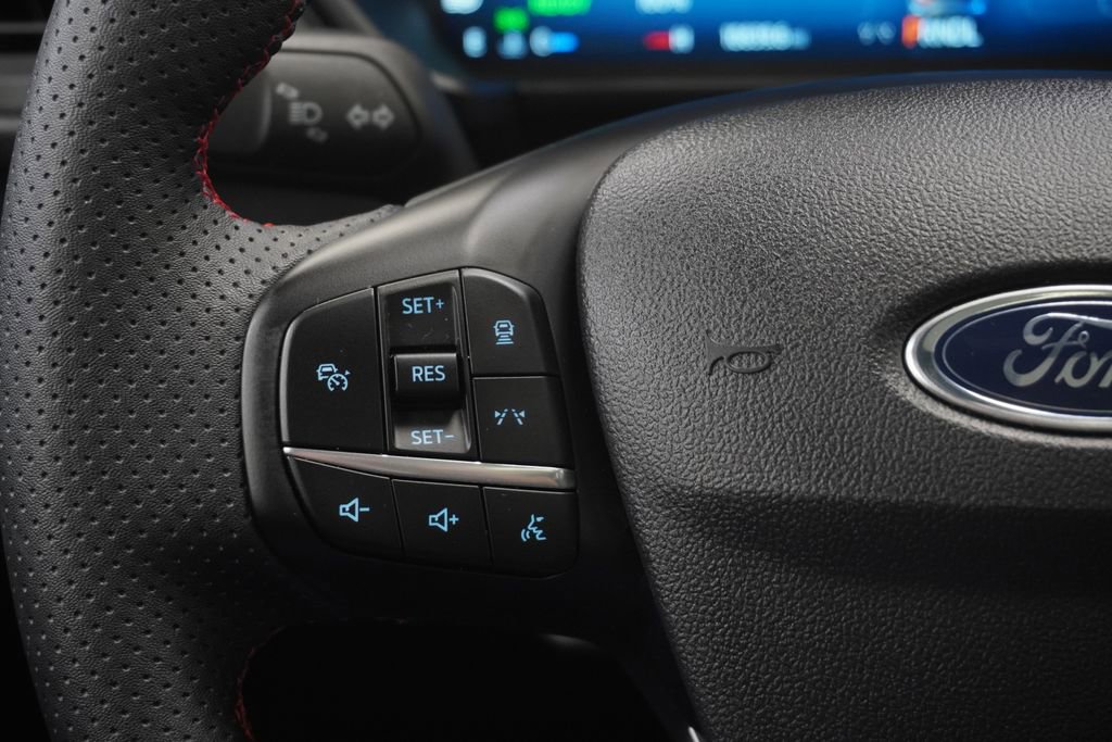 Used 2025 Ford Escape ST-Line Elite image 39