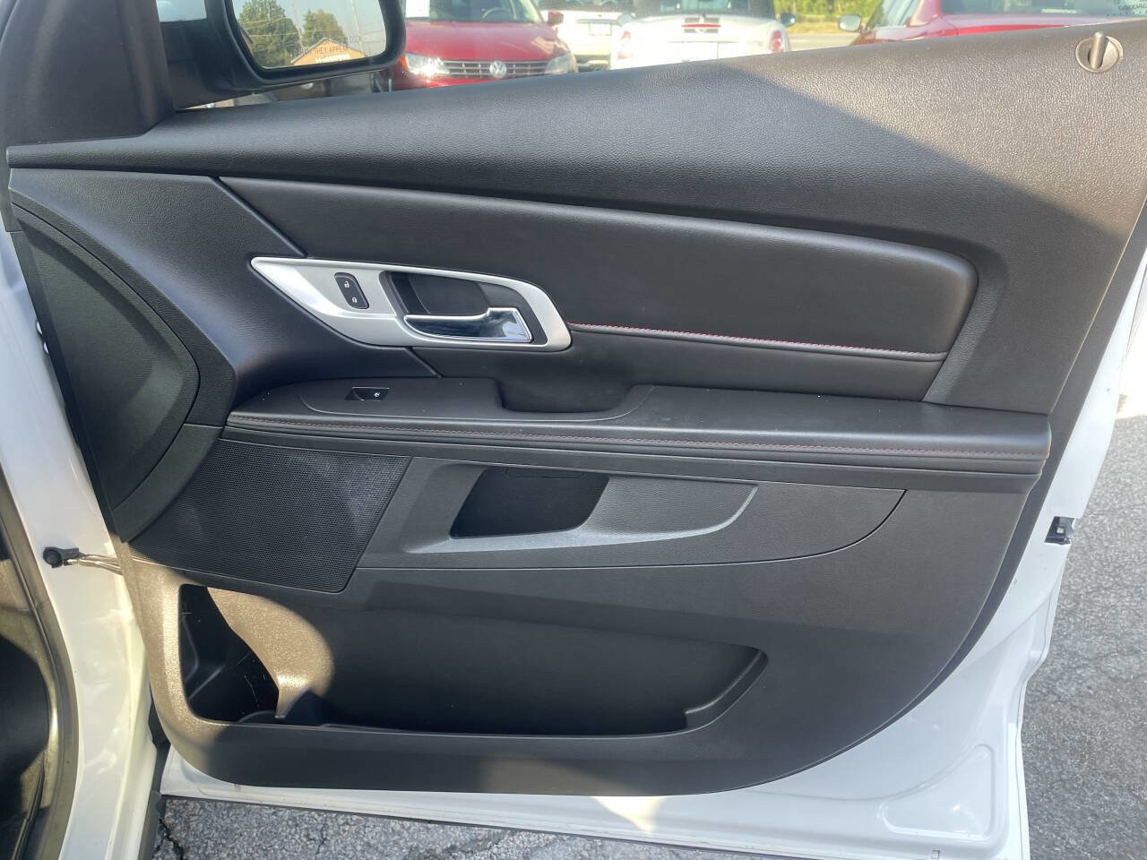 Used 2015 GMC Terrain SLE image 13