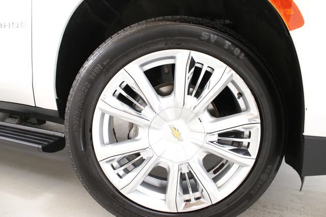 Used 2021 Chevrolet Tahoe High Country w/ Premium Package AWD/4WD image 32