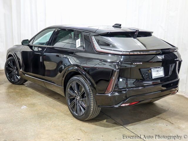New 2025 Cadillac Lyriq Sport w/ LPO, Floor Liner Package image 7