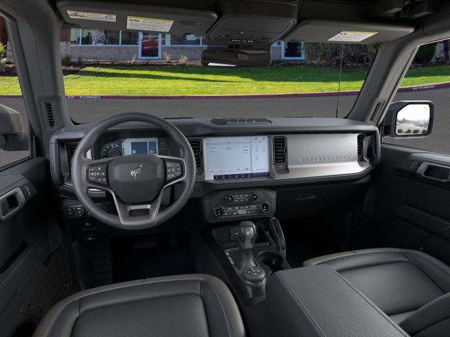 New 2025 Ford Bronco Outer Banks w/ Sasquatch Package image 9