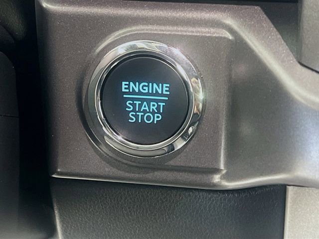 Used 2025 Ford F150 XLT w/ Equipment Group 302A MID RWD image 19