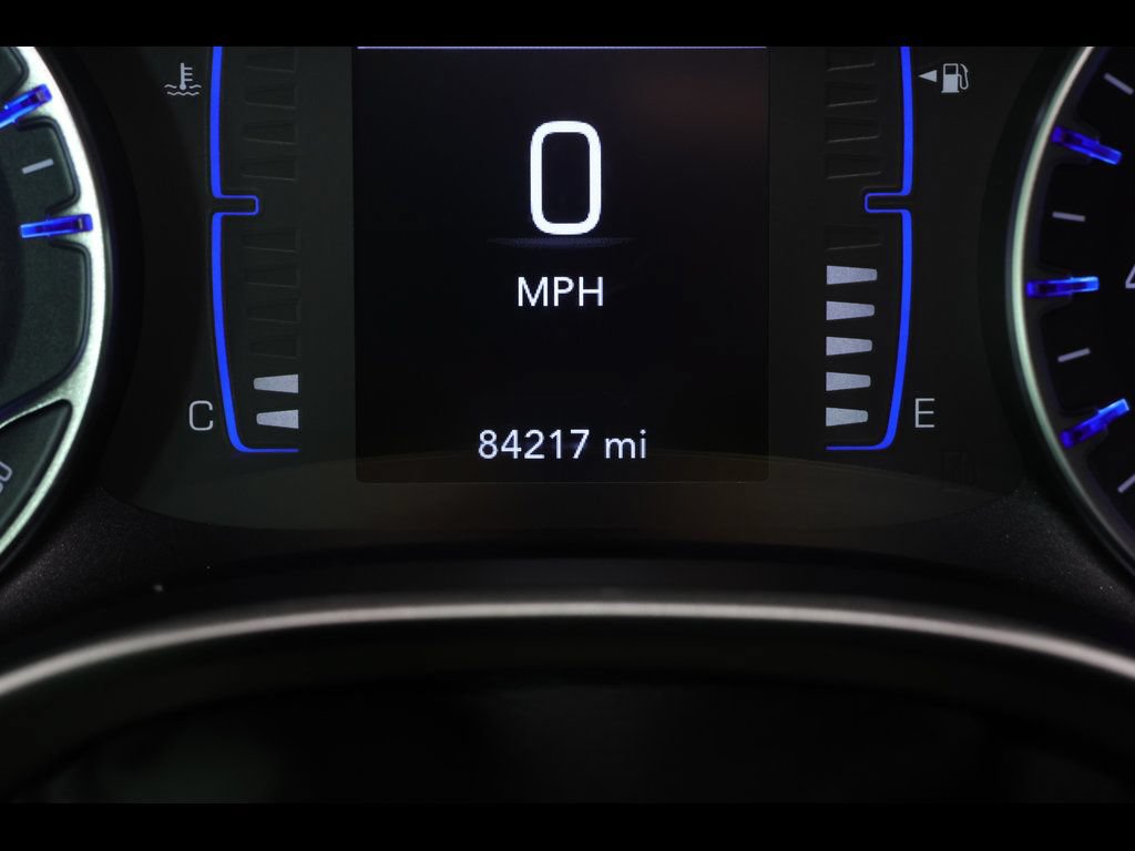 Used 2018 Chrysler Pacifica Touring-L w/ Premium Audio Group FWD image 19