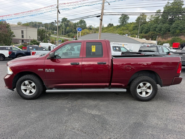 Used 2017 RAM 1500 Express AWD/4WD image 2