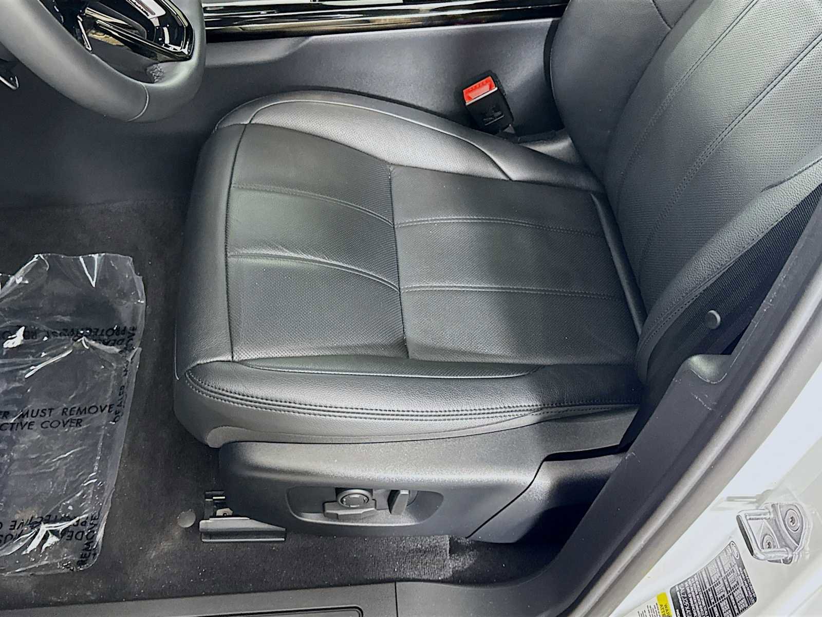 Used 2025 Land Rover Range Rover Evoque S image 20