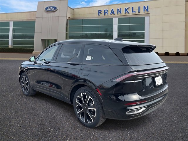 New 2026 Lincoln Nautilus Reserve image 5