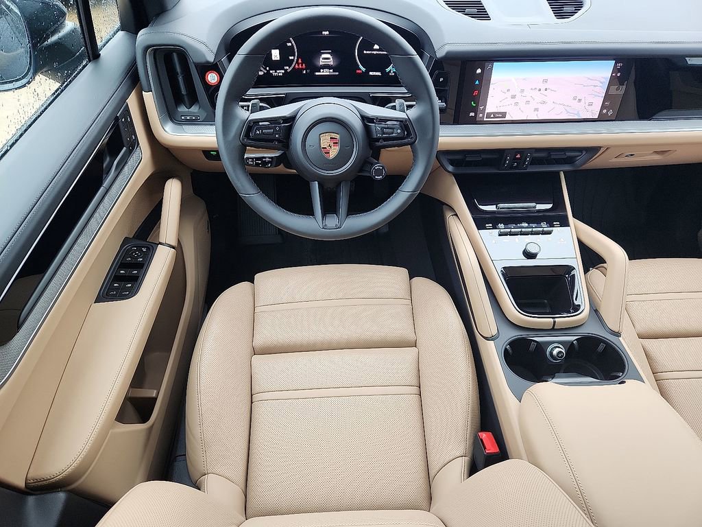 New 2025 Porsche Cayenne image 10