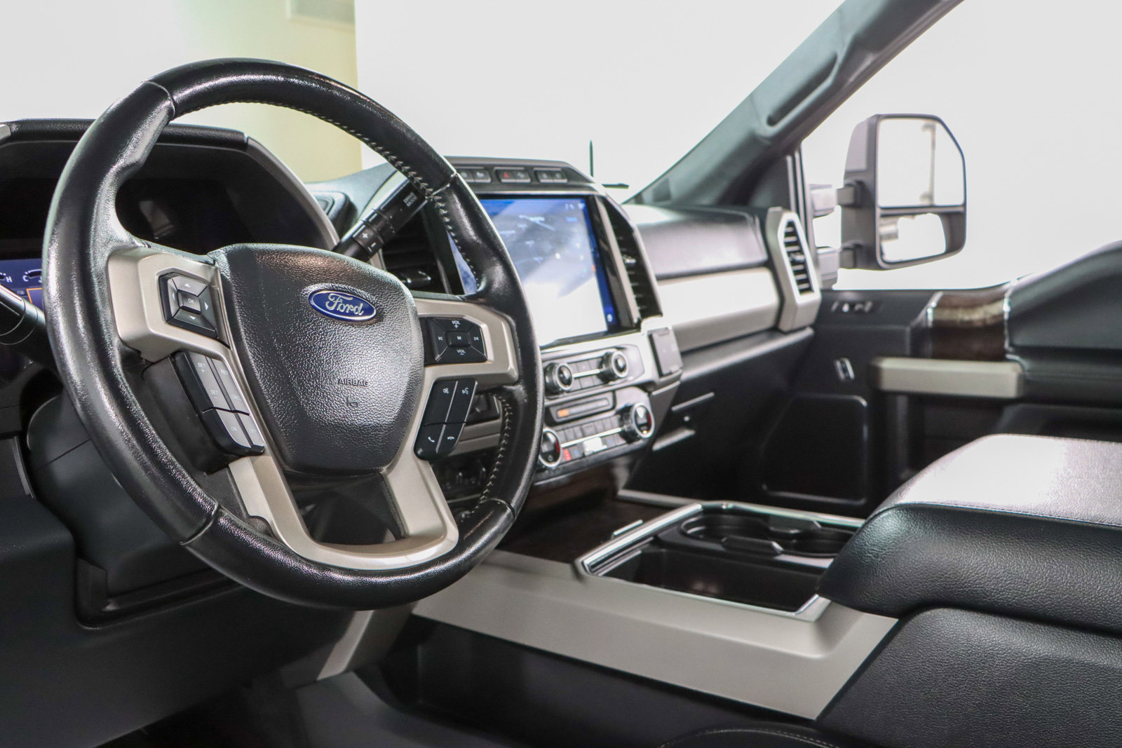 Used 2022 Ford F250 Lariat w/ Lariat Ultimate Package image 26