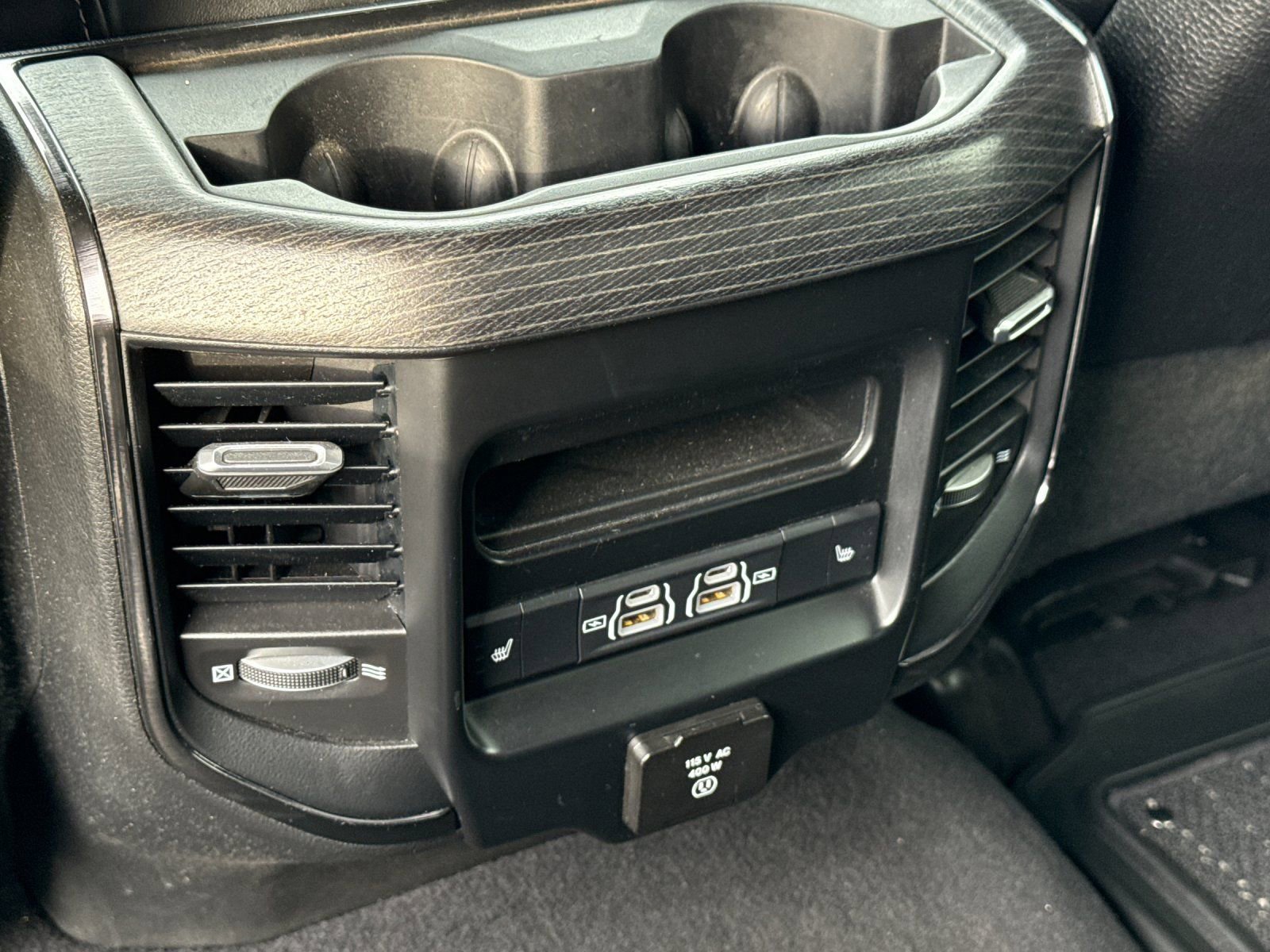 Used 2022 RAM 3500 Limited image 18