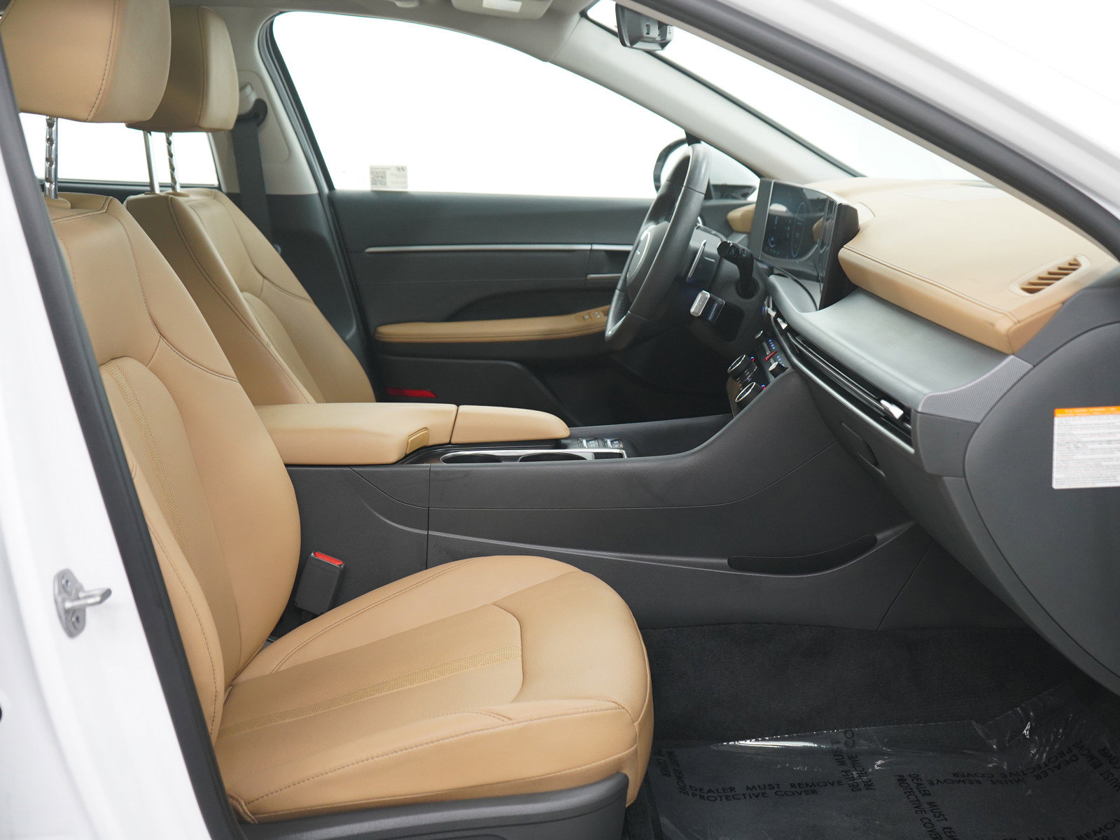 Certified 2025 Hyundai Sonata Limited FWD image 11