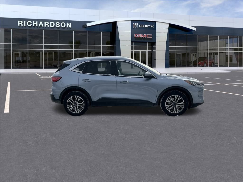 Used 2022 Ford Escape SEL image 6