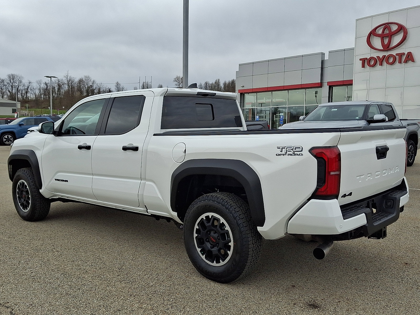 New 2026 Toyota Tacoma TRD Off-Road image 3