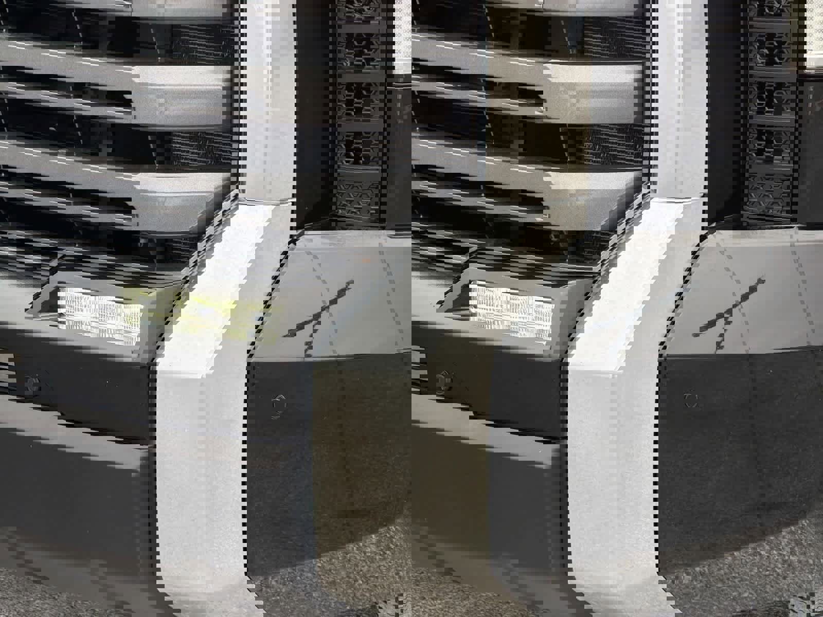 Used 2022 Toyota Tundra Limited image 11