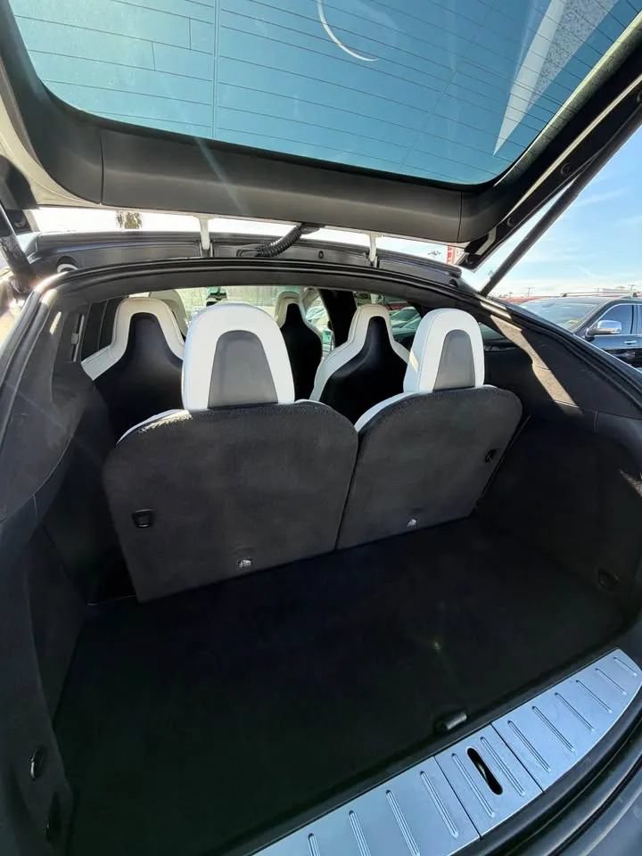 Used 2019 Tesla Model X 75D AWD/4WD image 5