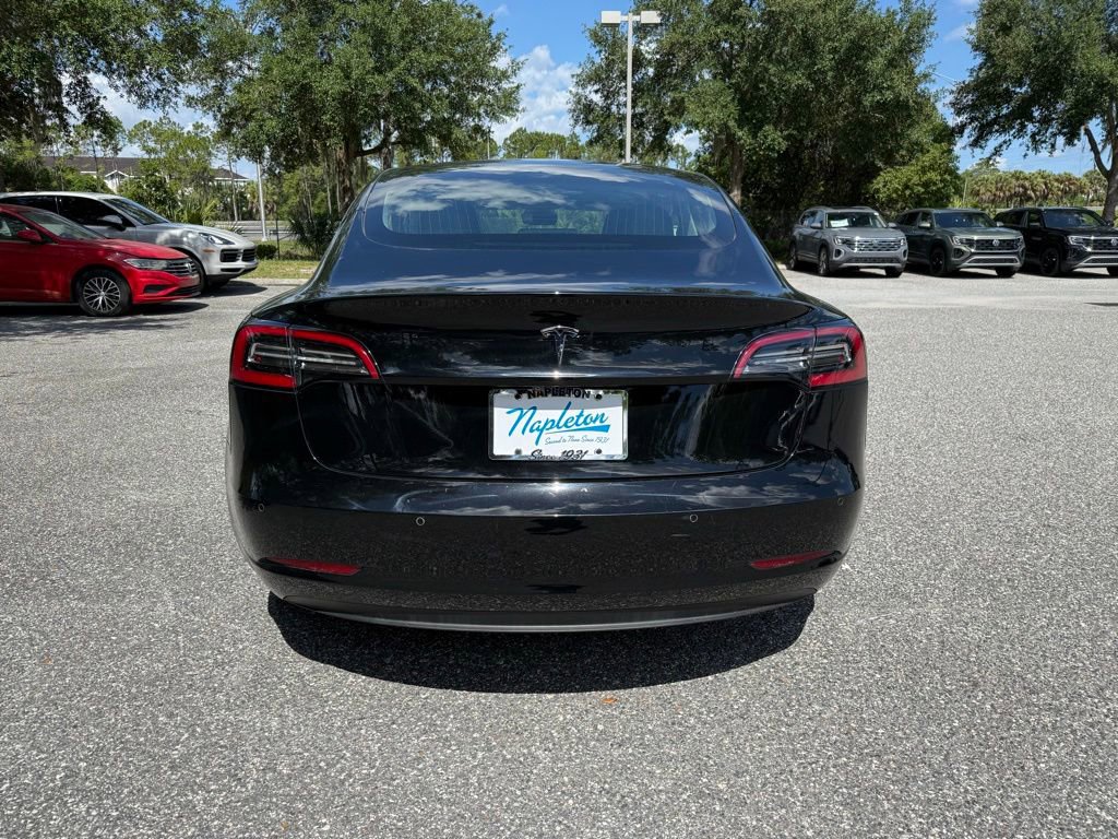 Used 2018 Tesla Model 3 Long Range RWD image 13