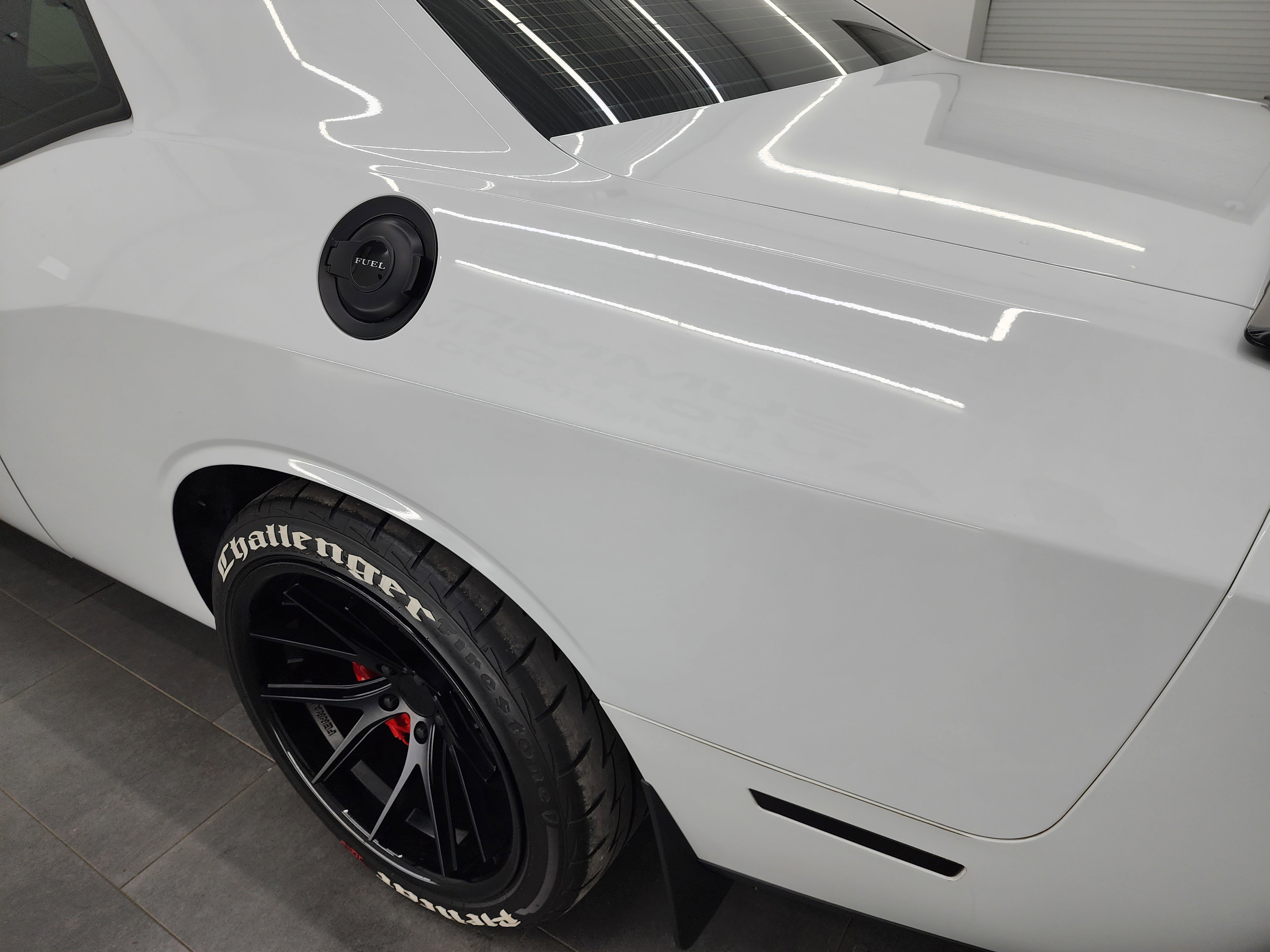 Used 2017 Dodge Challenger SRT Hellcat RWD image 30
