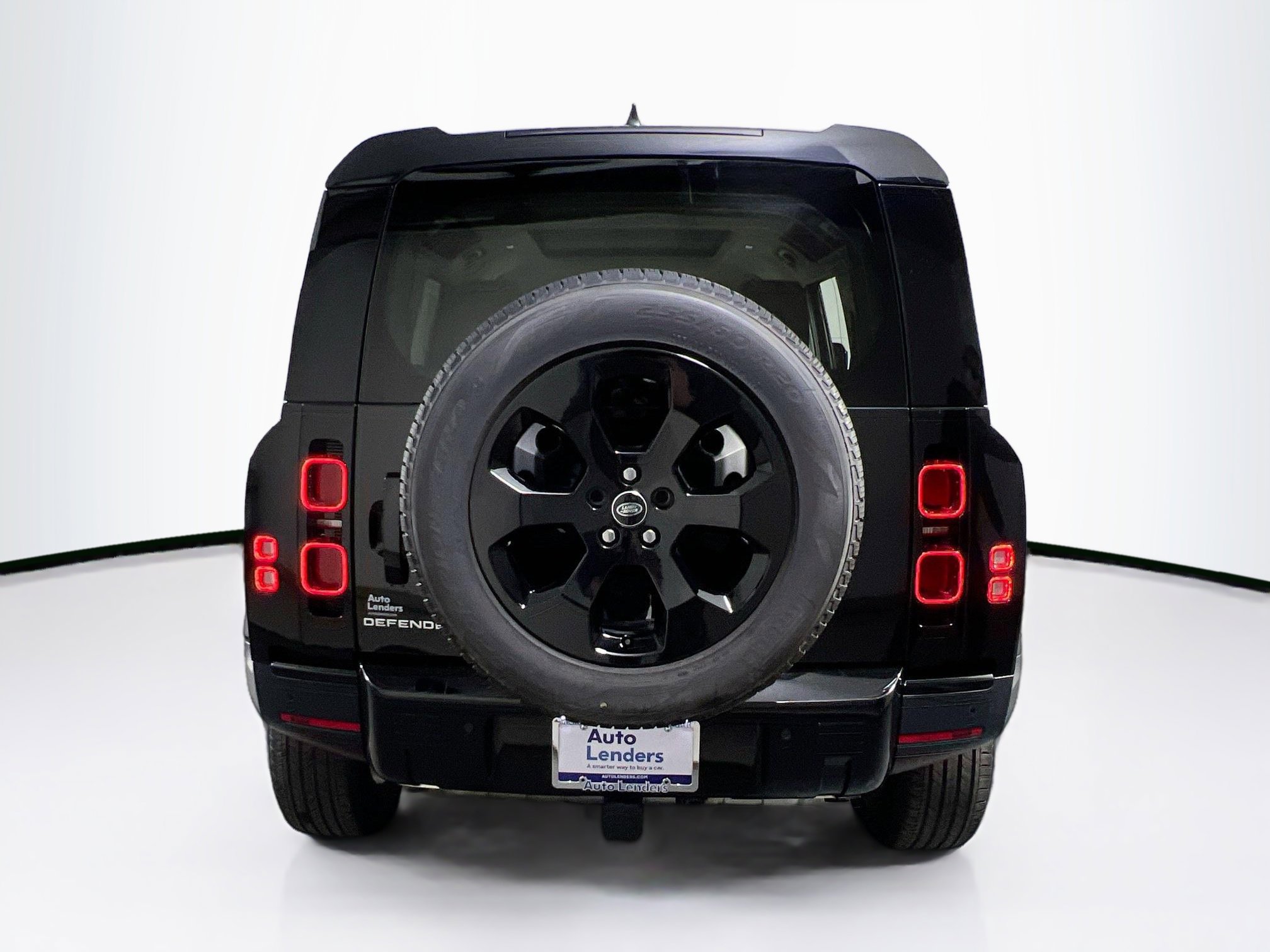 Used 2024 Land Rover Defender 110 S AWD/4WD image 6