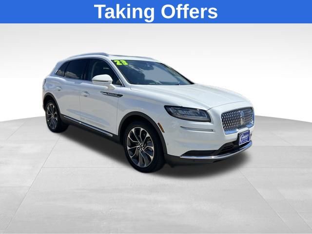 Used 2023 Lincoln Nautilus Reserve w/ Equipment Group 201A image 1