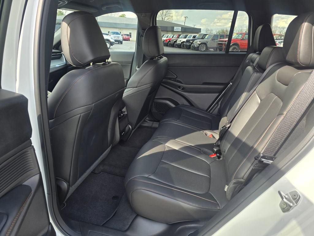 Used 2026 Jeep Cherokee Limited AWD/4WD image 10