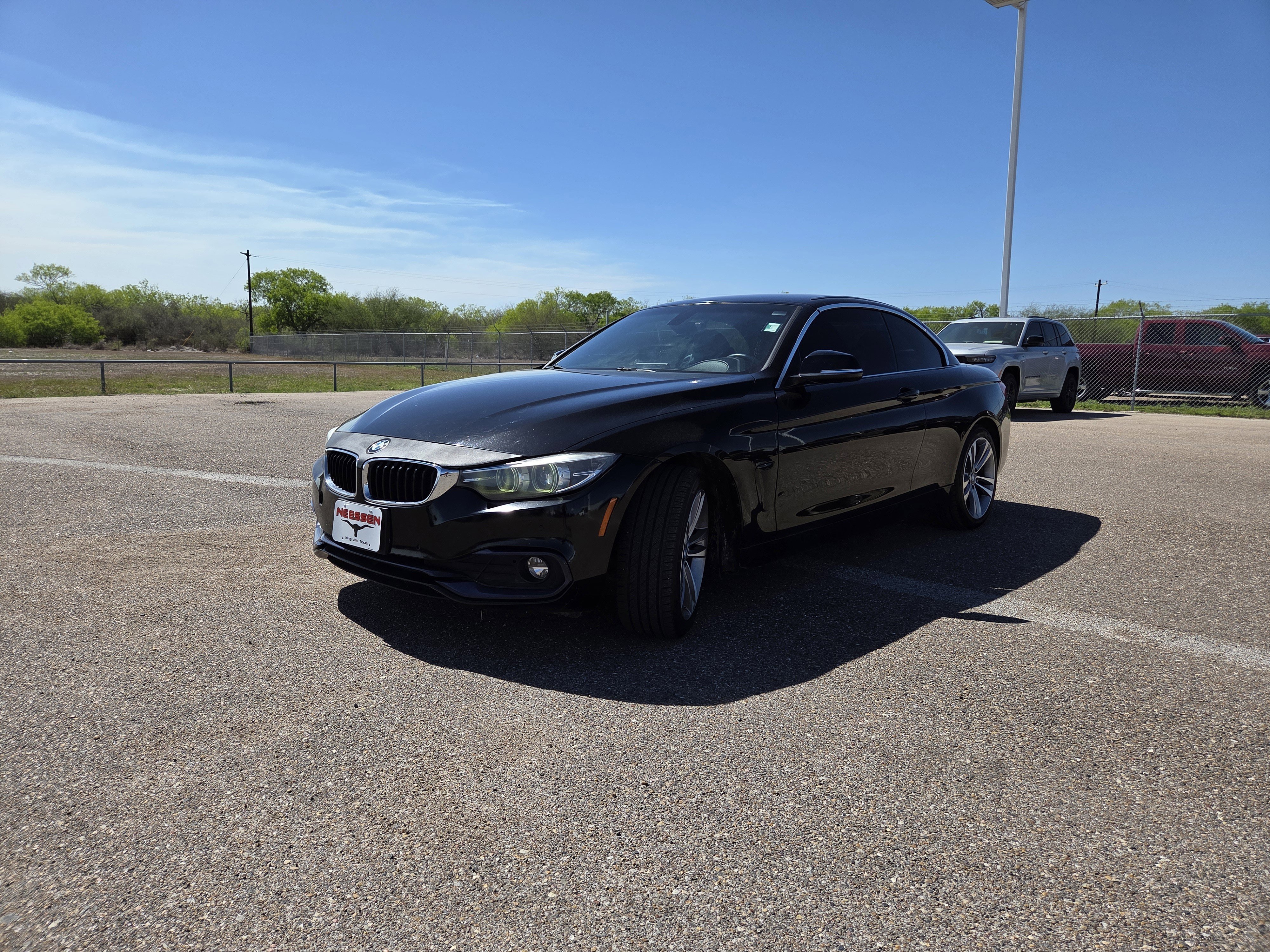 Used 2018 BMW 430i xDrive Convertible image 3