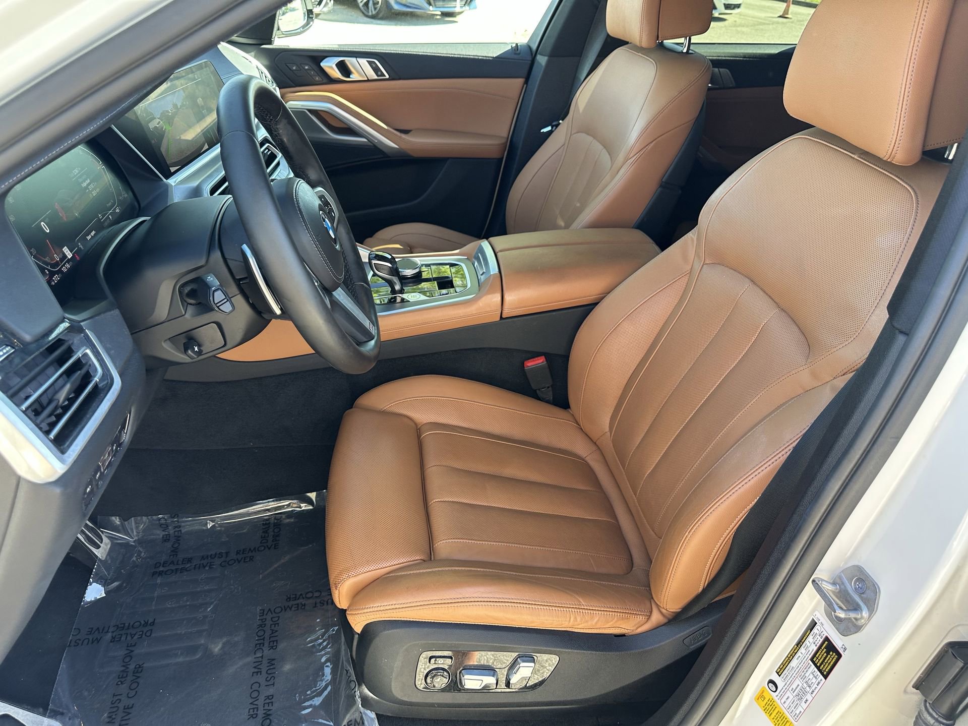 Used 2021 BMW X6 sDrive40i w/ M Sport Package image 23