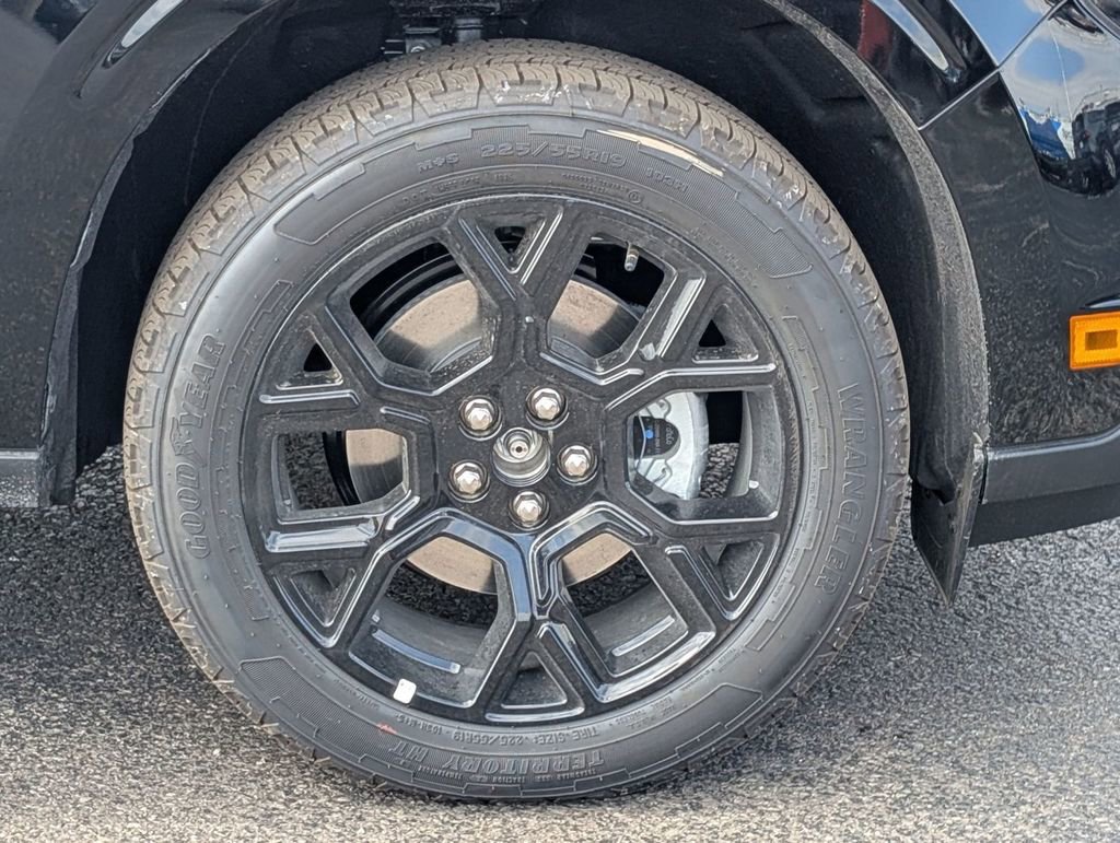 New 2026 Ford Maverick Lariat w/ Black Appearance Package image 17