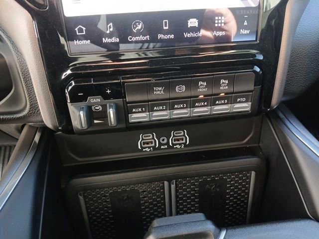 Used 2026 RAM 4500 Tradesman w/ Laramie Trim Package image 44