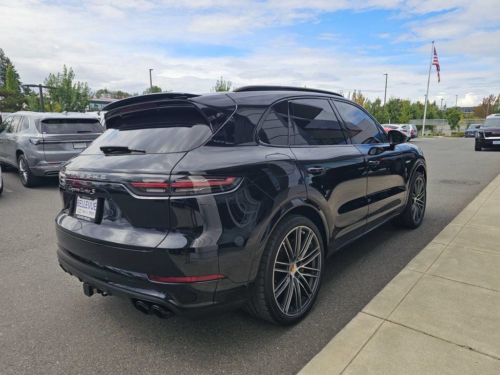 Used 2021 Porsche Cayenne Turbo S AWD/4WD image 7