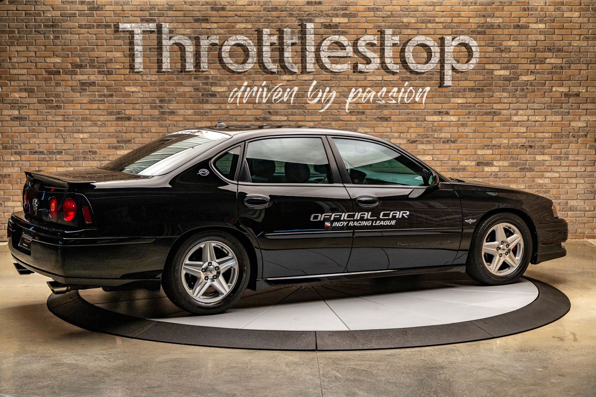 Used 2004 Chevrolet Impala SS image 6
