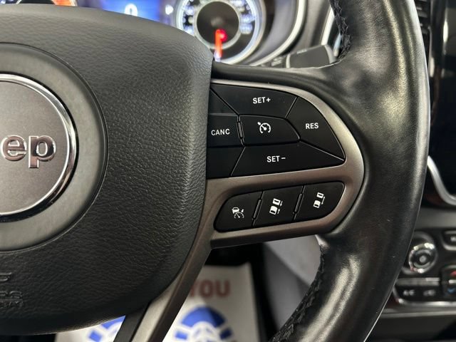 Used 2021 Jeep Cherokee Limited w/ Elite Package AWD/4WD image 26