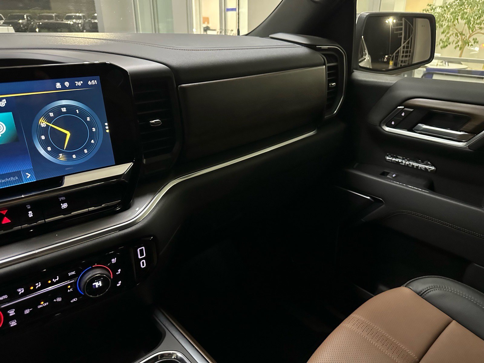 Used 2025 Chevrolet Silverado 1500 High Country w/ High Country Premium Package image 37